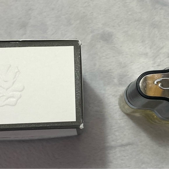 OSCAR CLASSIC Vintage by Oscar de la Renta EDT Perfume Spray 1 Oz - Picture 4 of 9